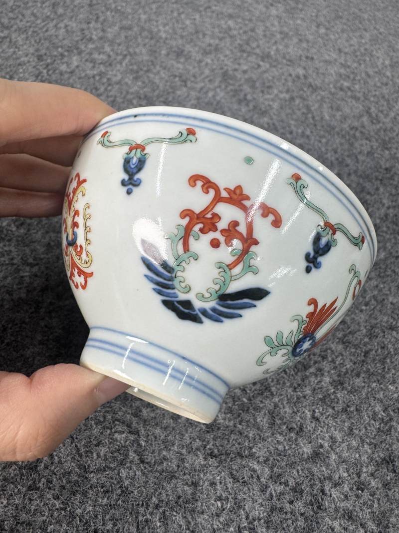 清道光 鬥彩忍冬紋碗 - 图8