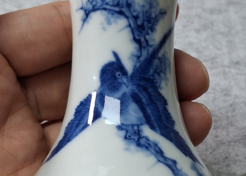 民國王步風格青花花鳥瓶 - 图5