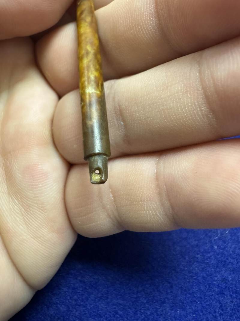 玉勒、玉錐形器和黃玉璧各一件 - 图34