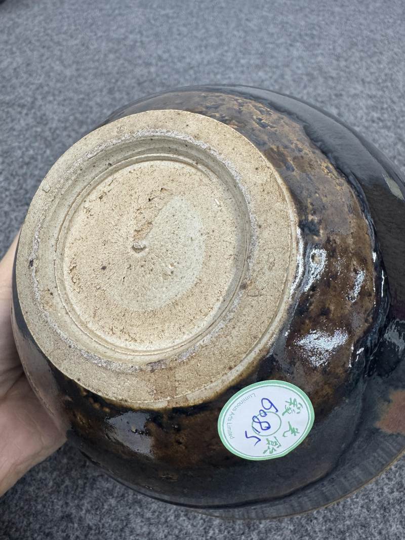 黑釉菊瓣紋鐵鏽斑碗 - 图10