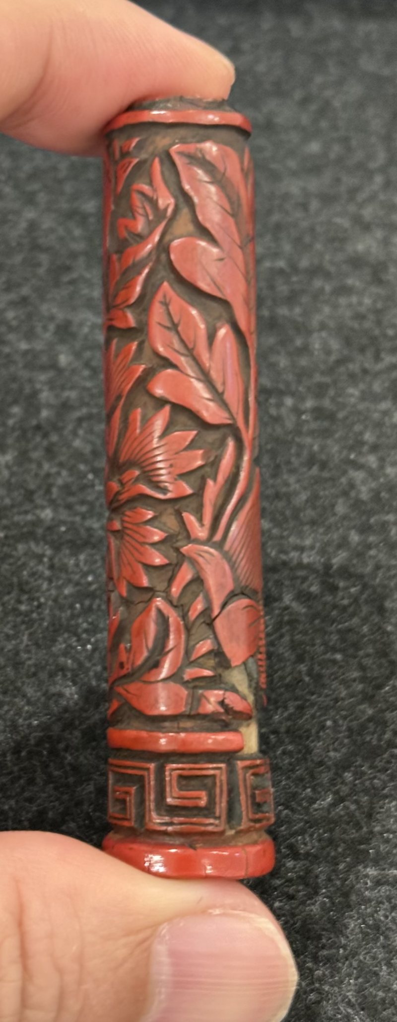 明 剔紅鳳穿牡丹紋毛筆 - 图4