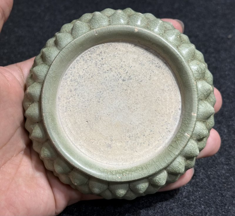 十一至十二世紀青釉鸚鵡杯連座 - 图9