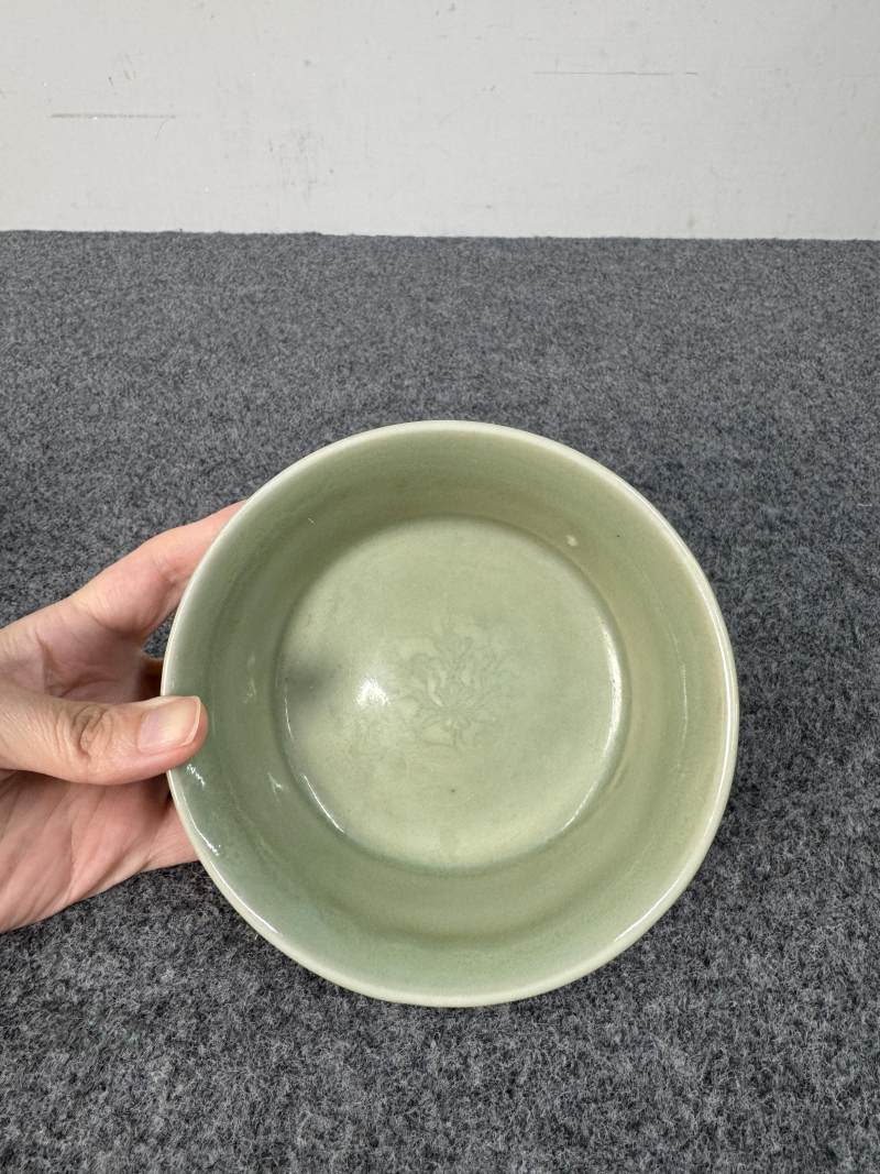 元 龍泉窯青釉印花洗一對 - 图3