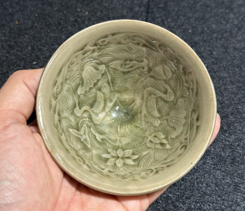 北宋耀州窯青釉剔刻滿池嬌圖斗笠茶盞一對 - 图7