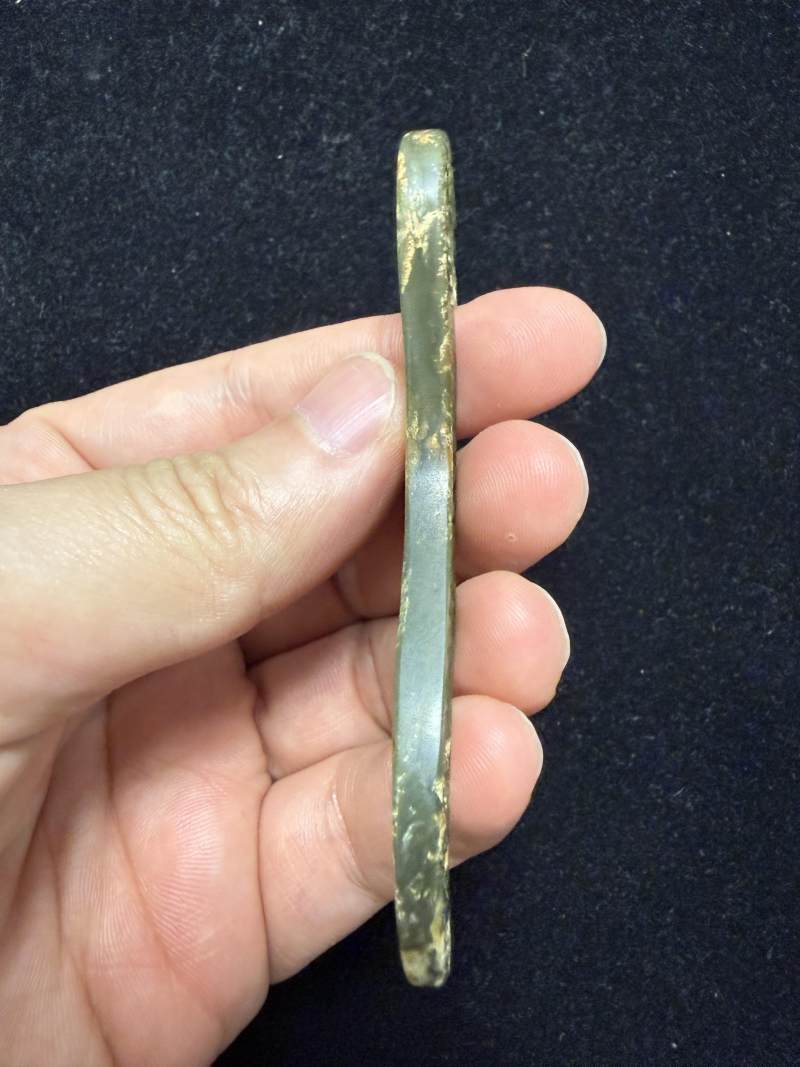 青玉龍首珩和白玉龍首觽各一件 - 图5