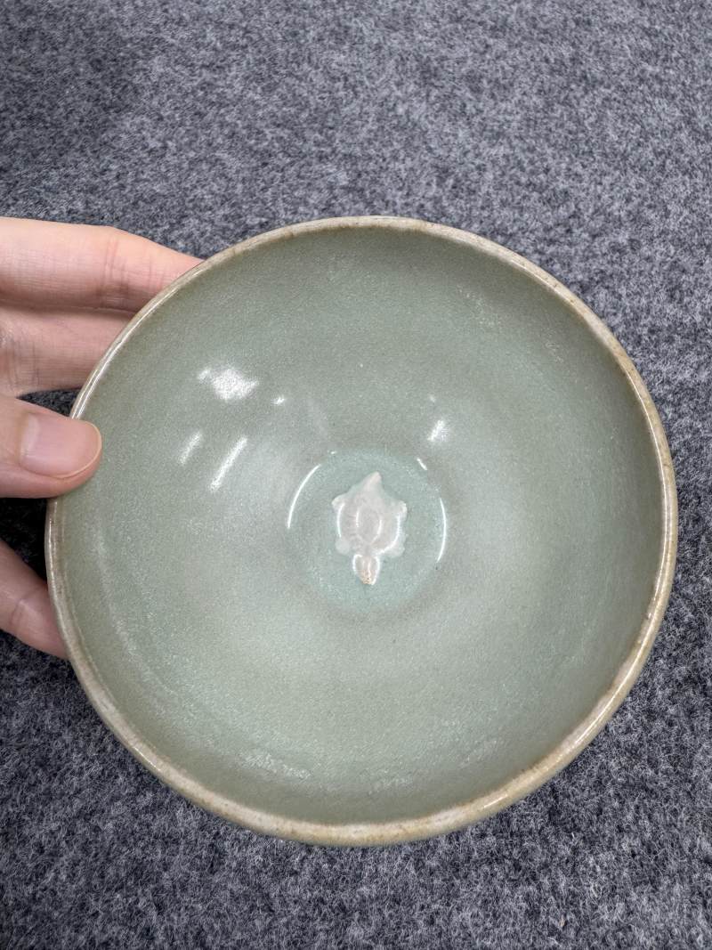 耀州窯青釉模印龜紋茶碗 - 图7