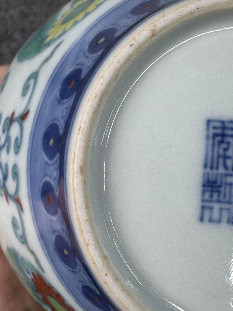 清乾隆 鬥彩團菊紋罐 - 图18