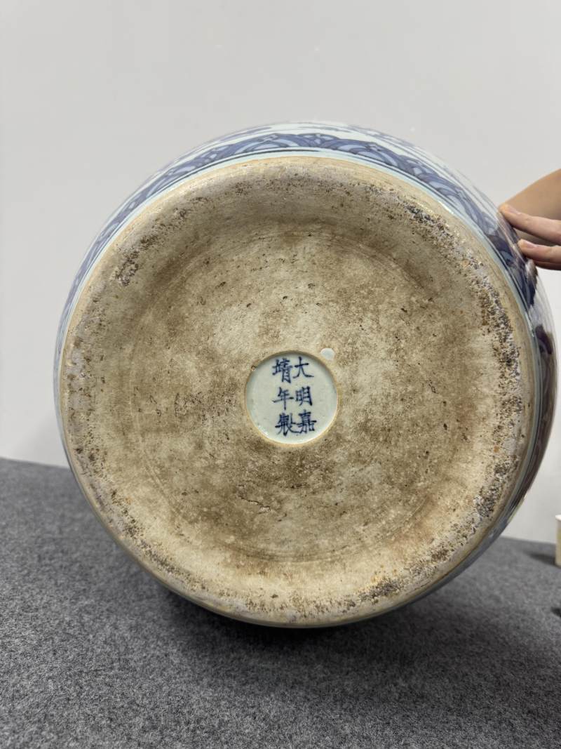 明嘉靖 青花「福祿壽」大罐 - 图14