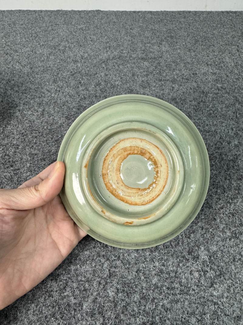 元 龍泉窯青釉印花洗一對 - 图9