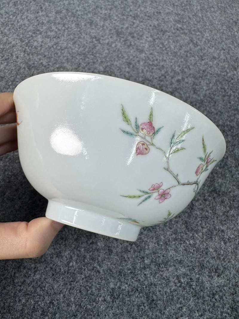 清道光 粉彩喜鵲臥鹿壽桃紋碗 - 图7