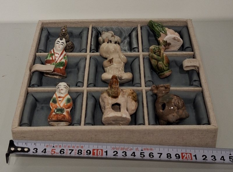唐-宋 動物及人物瓷塑小擺件一組 - 图11