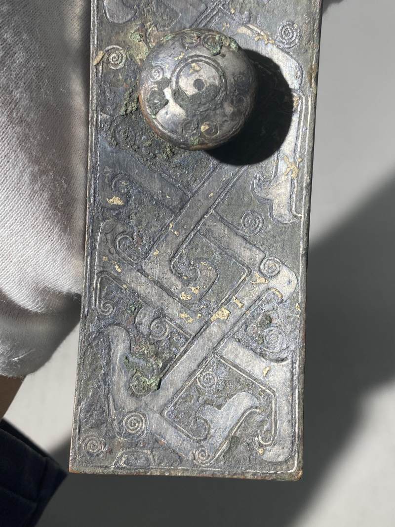 大型銅錯金銀嵌松石帶鉤 - 图27