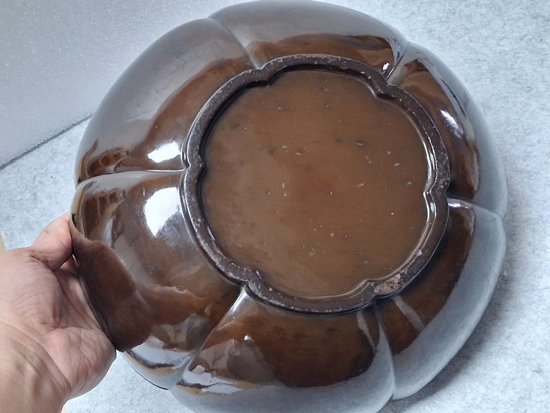 宋 黑漆覆輪葵口大缽 - 图5