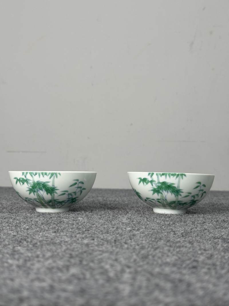 清雍正 鬥彩竹紋茶圓一對 - 图4