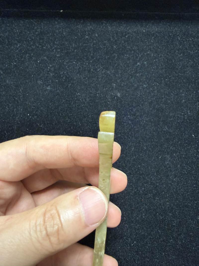 青玉龍首珩和白玉龍首觽各一件 - 图14