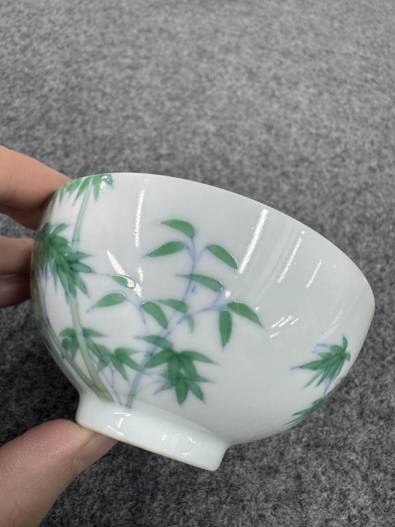 清雍正 鬥彩竹紋茶圓一對 - 图6