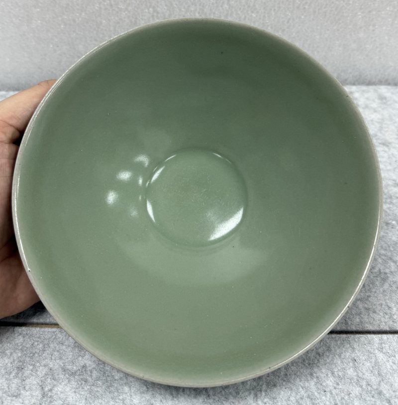 宋 龍泉青釉刻蓮瓣碗 - 图7