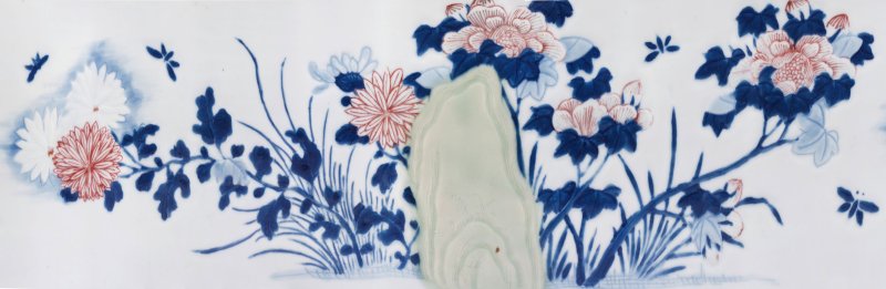 清康熙 豆青釉青花釉裏紅花卉紋筆筒 | A BLUE AND WHITE, COPPER-RED AND CELADON BRUSHPOT, BITONG - 图5