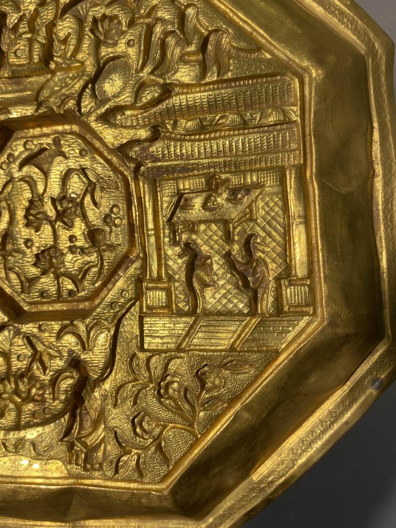 金質浮雕人物故事花卉紋高足盞連盞托 - 图12