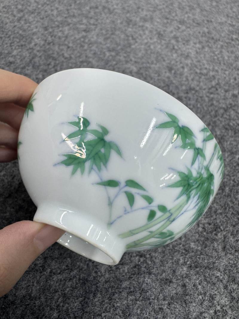 清雍正 鬥彩竹紋茶圓一對 - 图10
