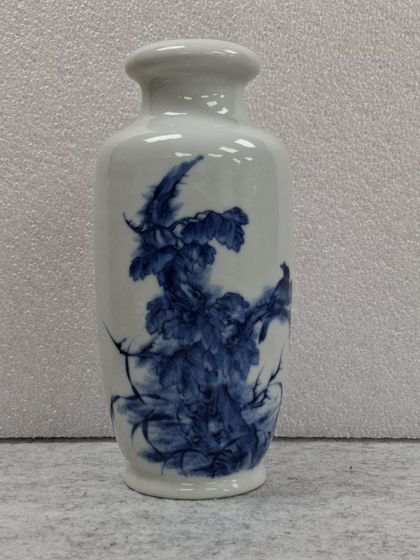 民國王步風格青花花鳥瓶一對 - 图7