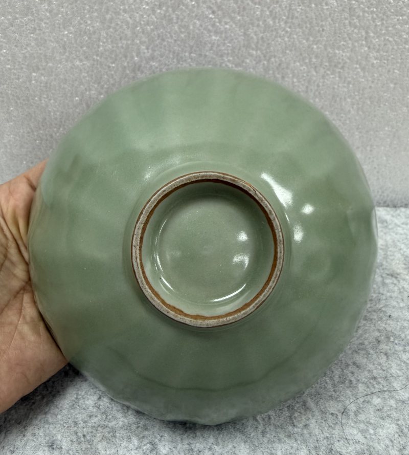 宋 龍泉青釉刻蓮瓣碗 - 图9