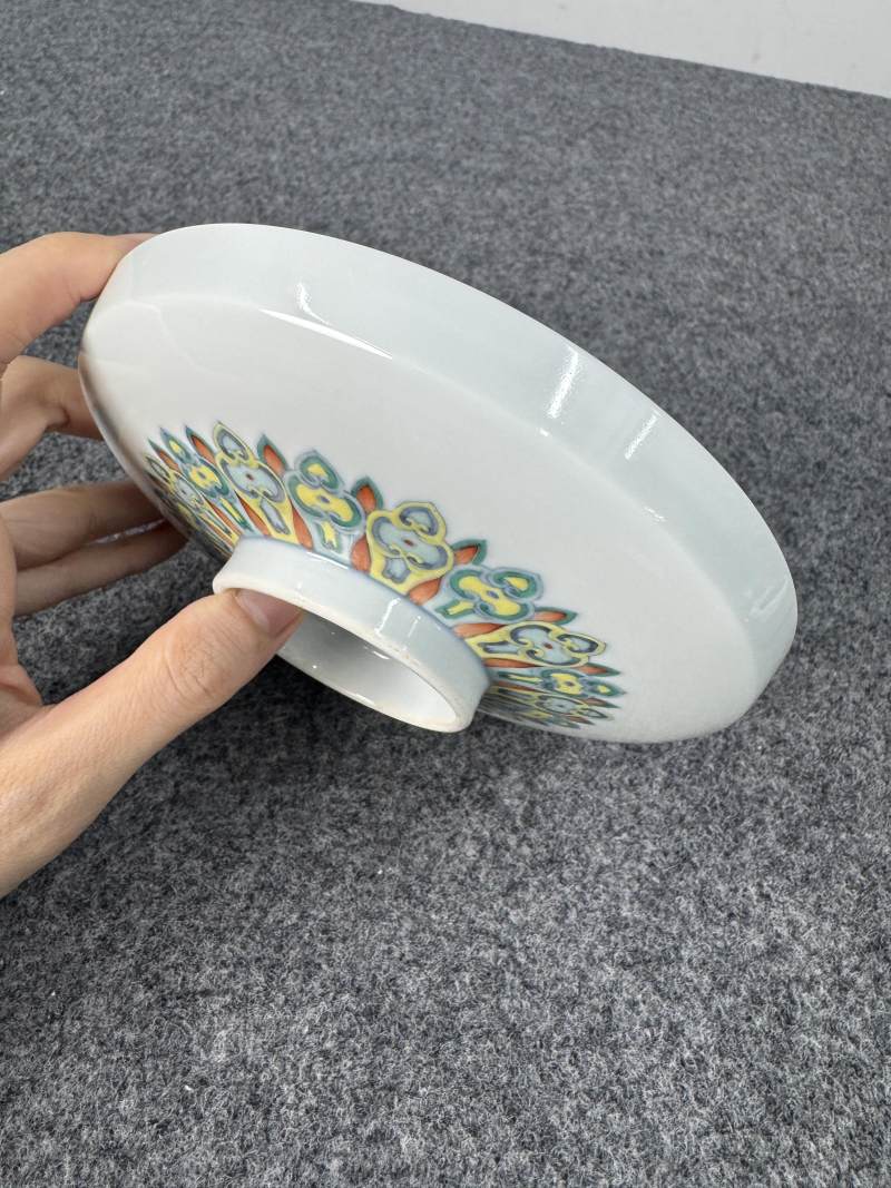 清雍正 鬥彩花卉紋鏜鑼洗 - 图6