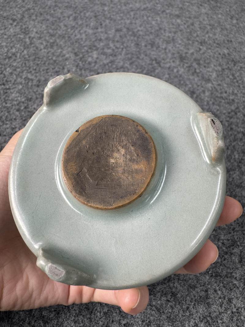 龍泉窯弦紋爐 帶日本銀質花卉紋蓋 - 图12