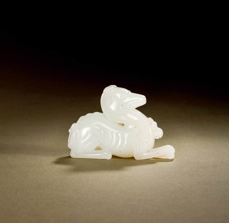 宋 白玉卧犬