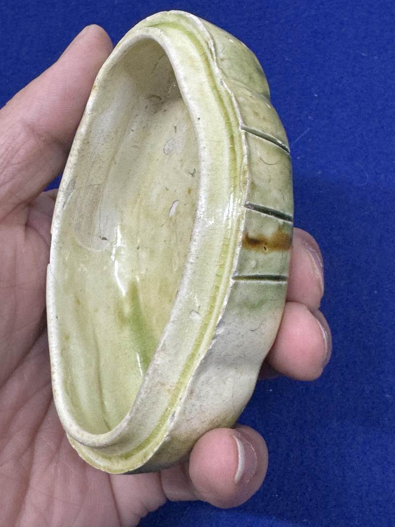 三彩雲氣紋蓋盒 - 图13