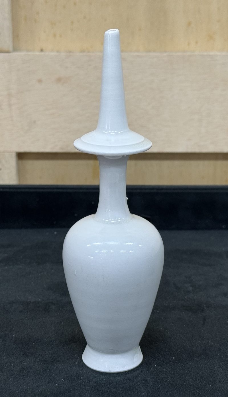 定窯白釉淨瓶 - 图3