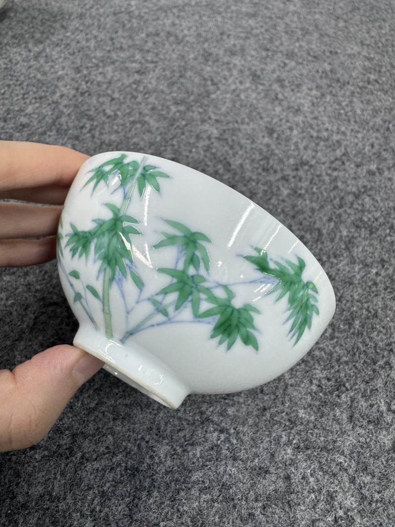 清雍正 鬥彩竹紋茶圓一對 - 图18