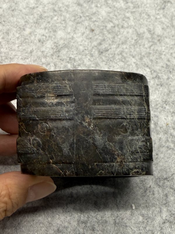 良渚文化  青玉神人面玉琮 - 图4