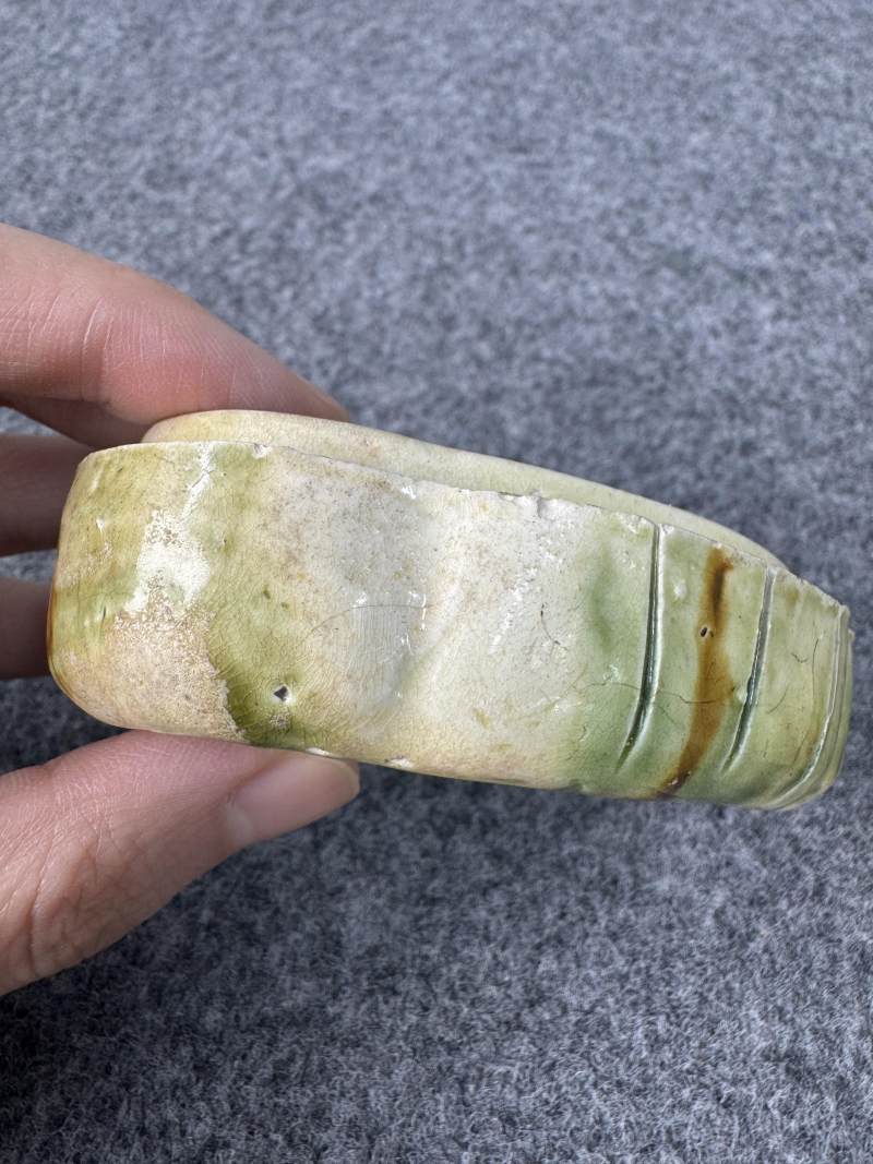 三彩雲氣紋蓋盒 - 图18