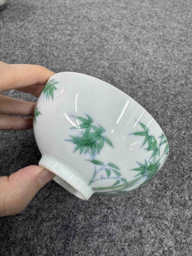 清雍正 鬥彩竹紋茶圓一對 - 图19