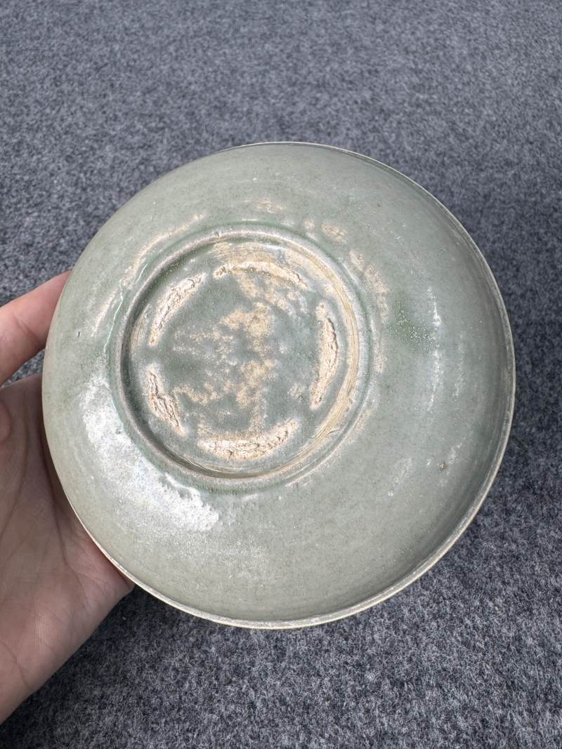 越窯青釉模印鴛鴦蓋盒 - 图14