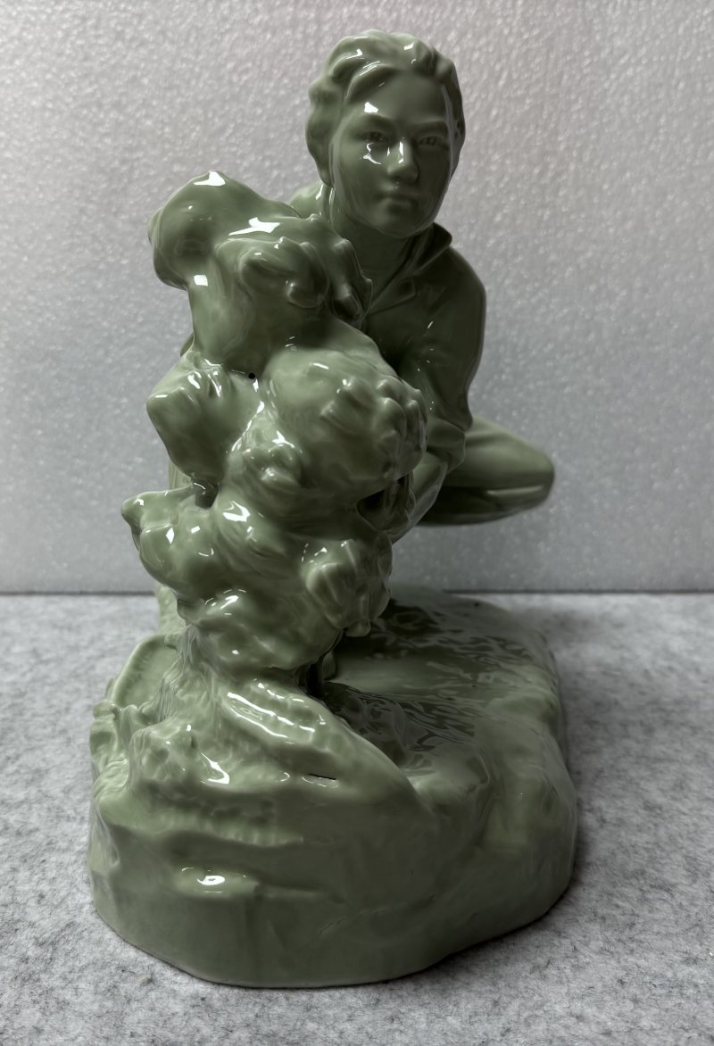 1960-70年代粉青釉植樹瓷塑 - 图3