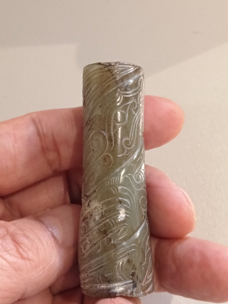 西周  青白玉纏龍紋玉勒 - 图5