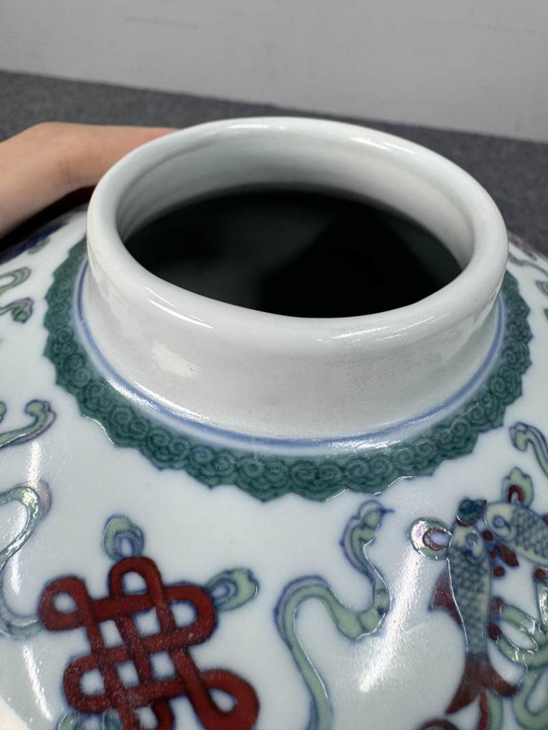 清雍正 鬥彩團龍紋罐 - 图23