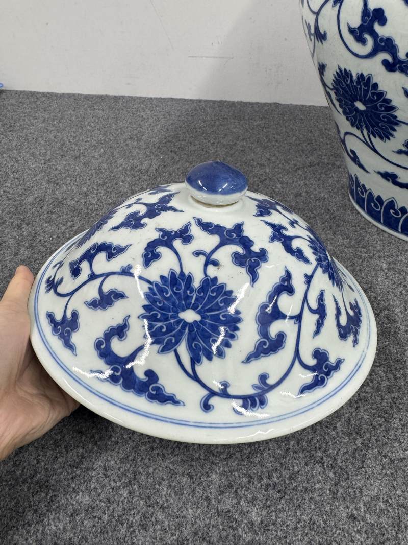 清道光 青花纏枝蓮紋蓋罐 - 图21