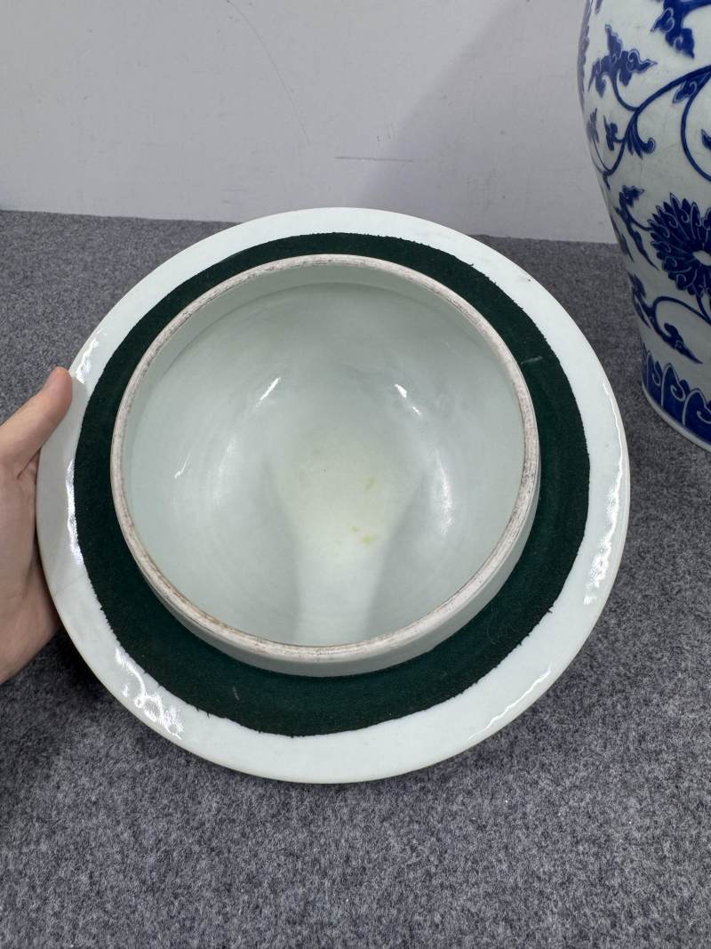 清道光 青花纏枝蓮紋蓋罐 - 图23
