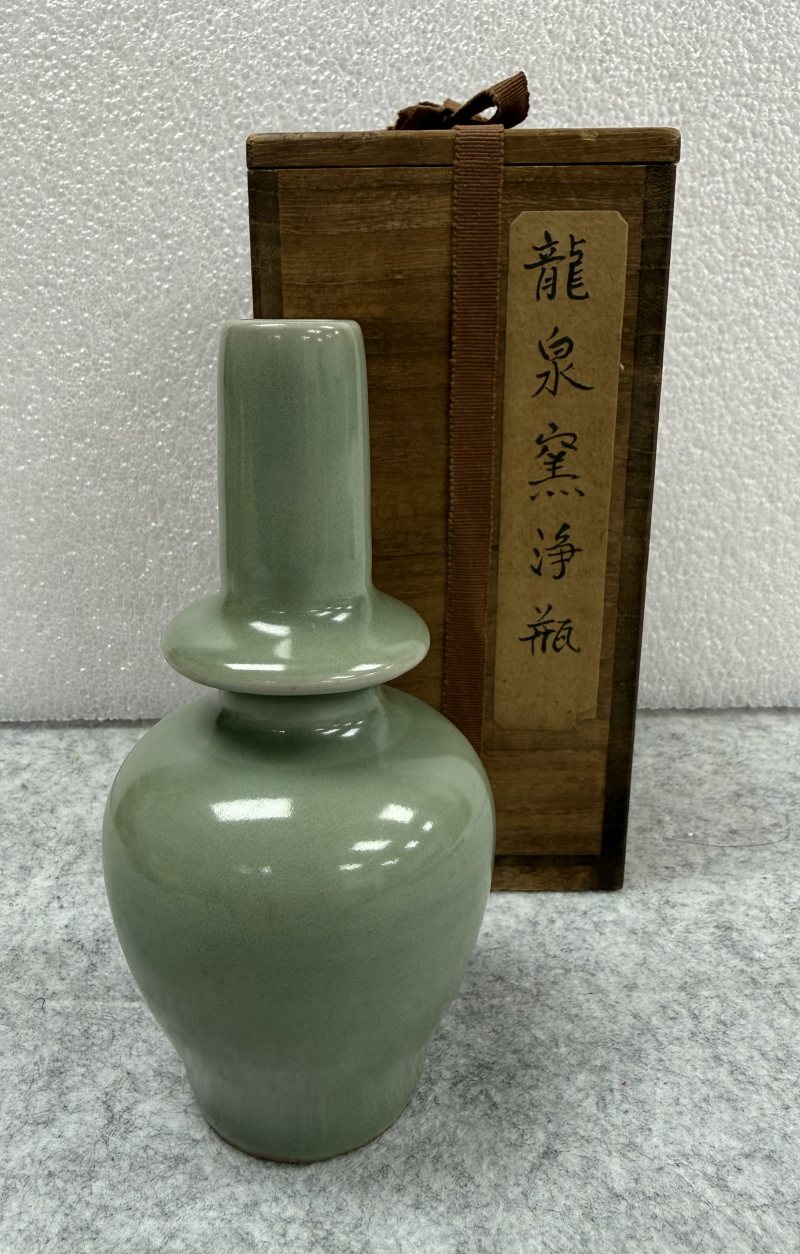 南宋龍泉青釉吉字瓶 - 图4