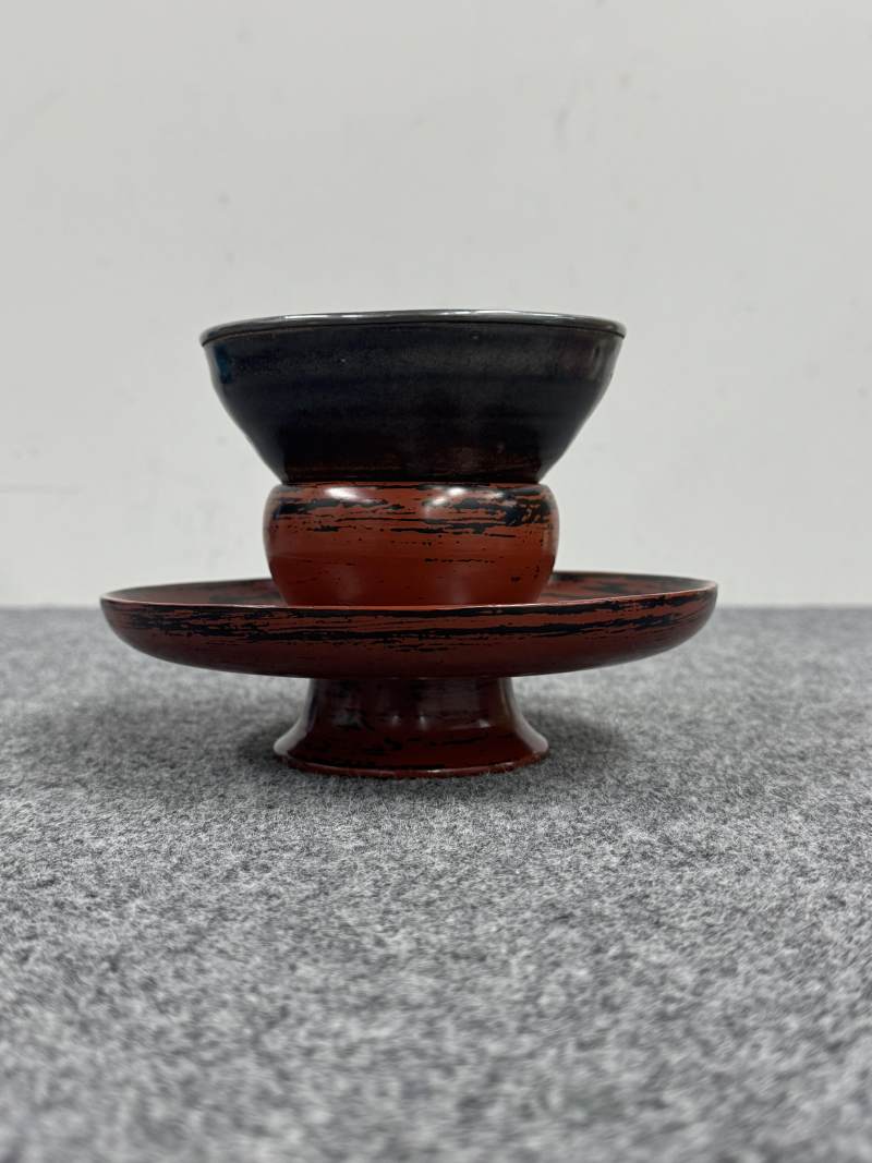 建窯「灰被天目」碗 帶日本朱漆盞托 - 图4