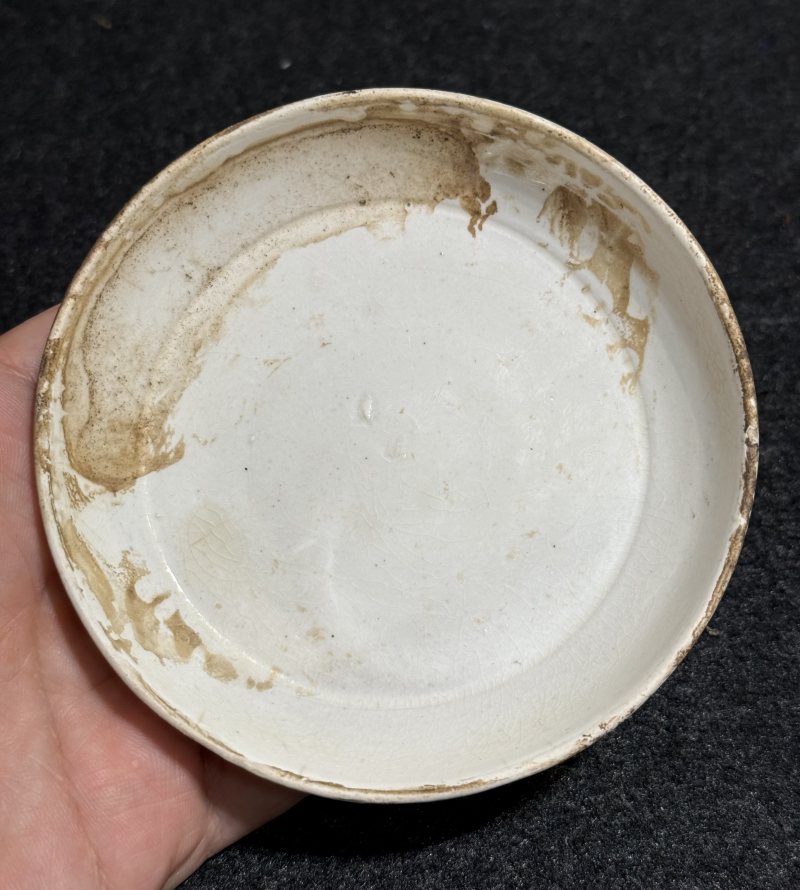 宋 當陽峪白釉刻劃蓮紋杯、托一套 - 图10