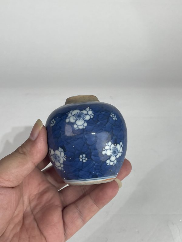解放后 青花冰梅纹小罐 - 图2