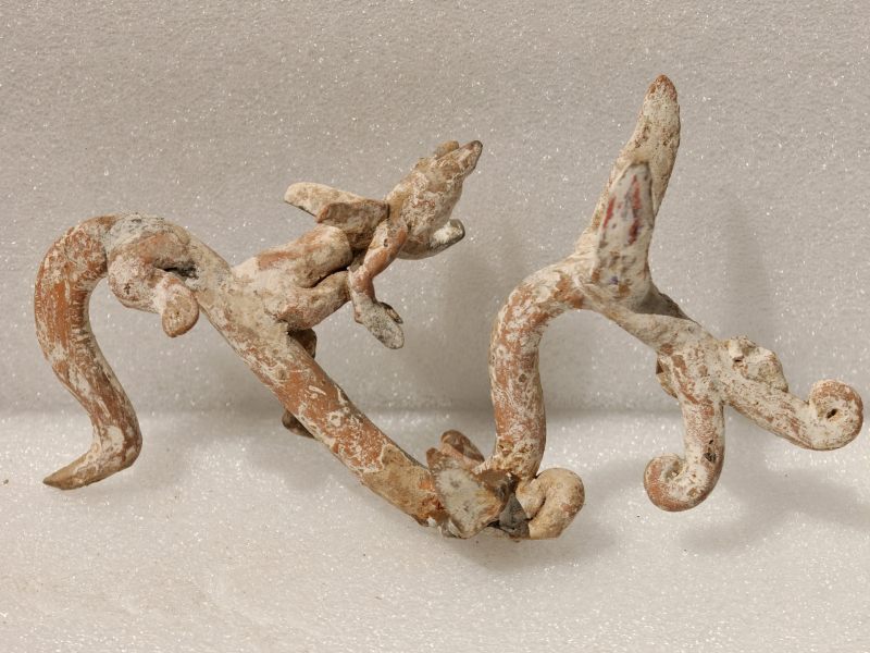 东汉 彩绘灰陶三层多枝灯 - 图91