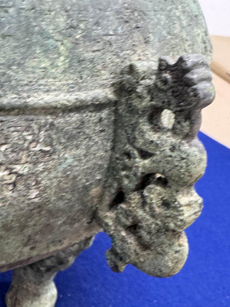 青銅龍首三足提梁盉 - 图11
