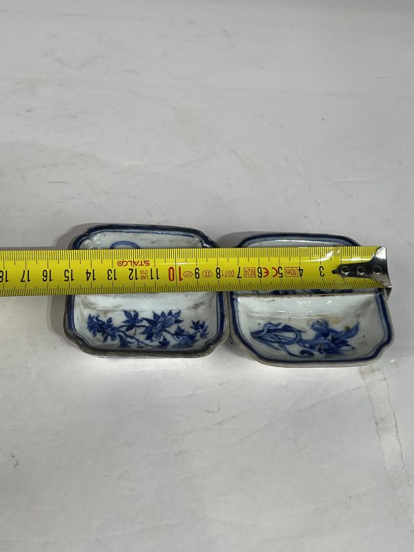 清 青花花卉纹调色盘一对 - 图9