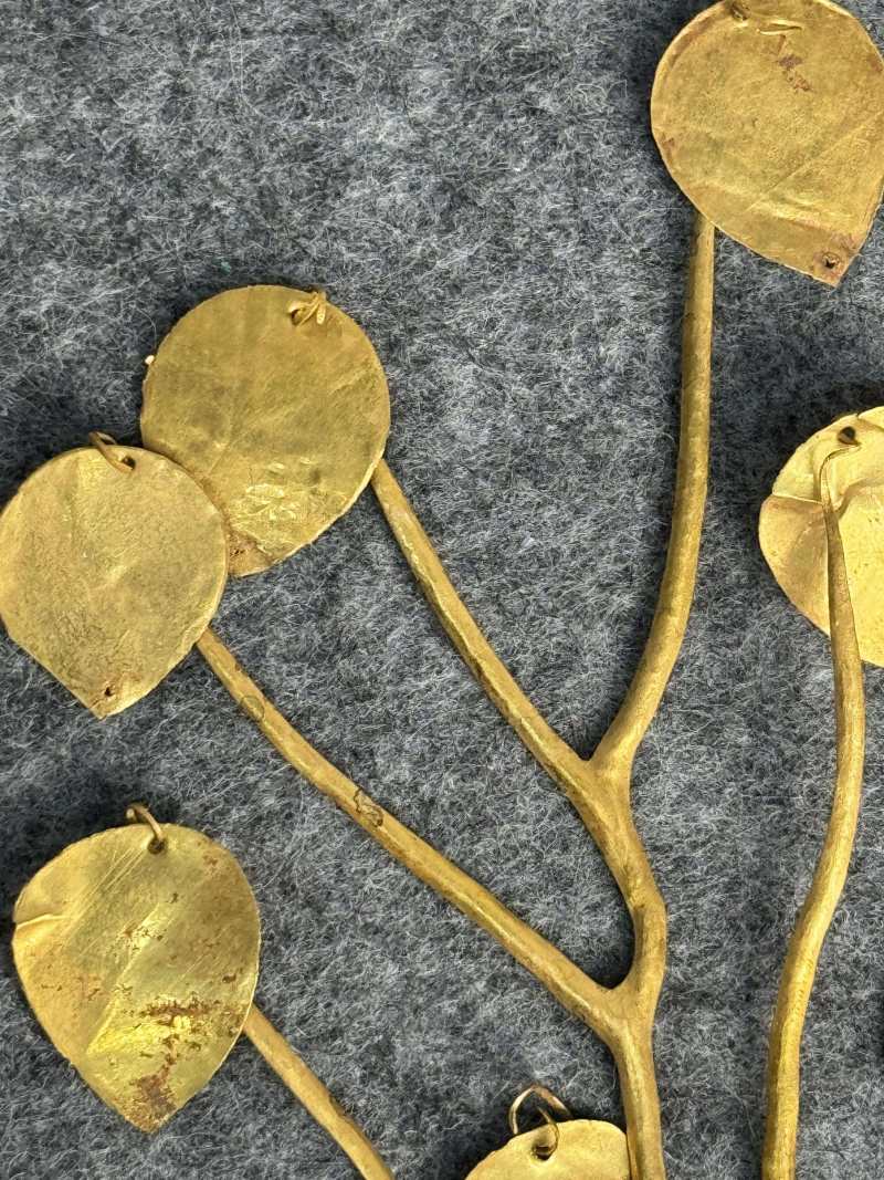 金質鹿首步搖冠 - 图4