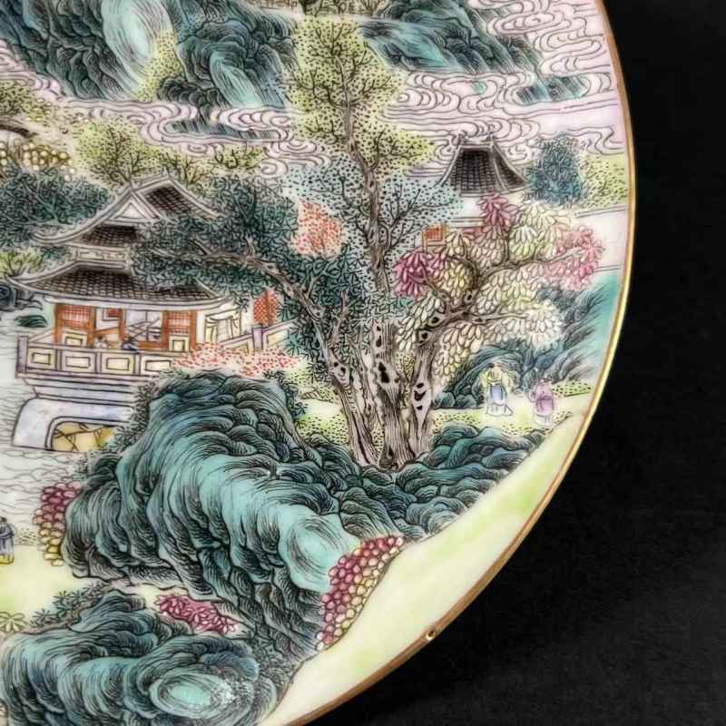 清宣统 粉彩山水亭台楼阁图赏盘 - 图3